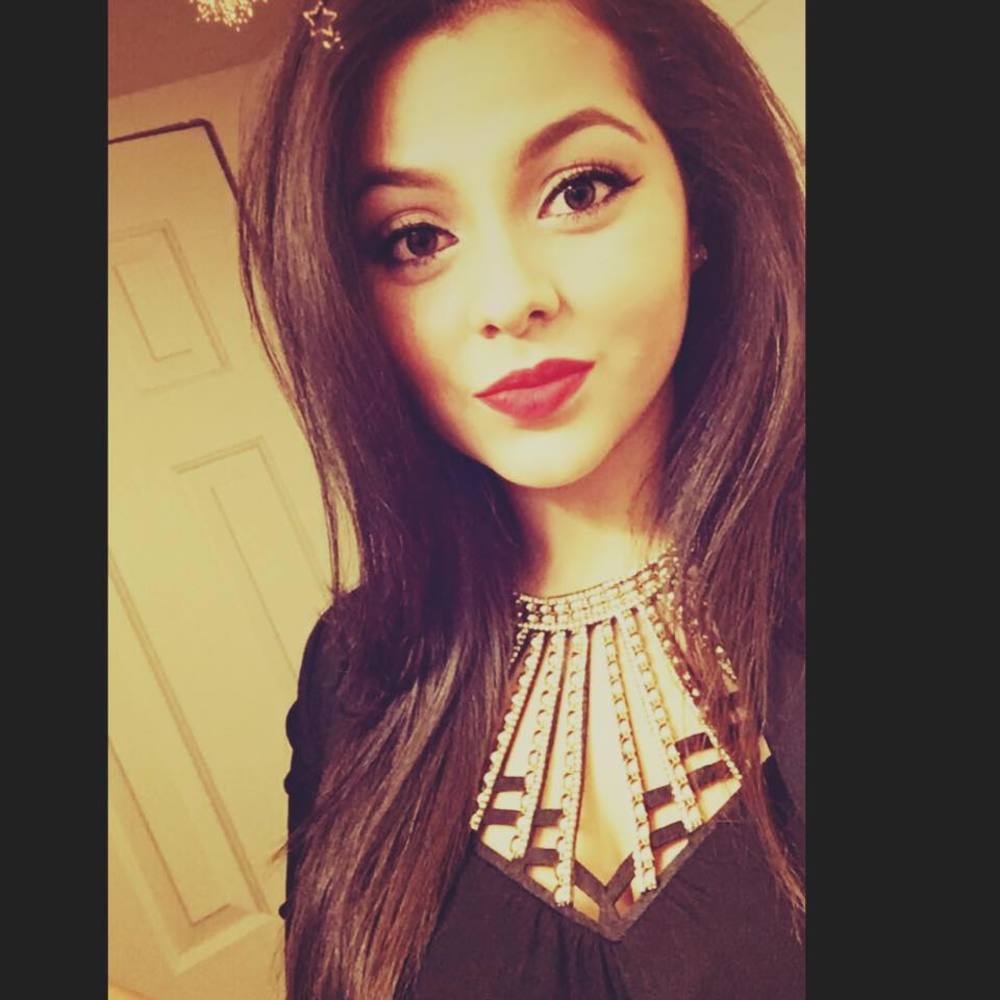 Meet your Posher, Karina lizette